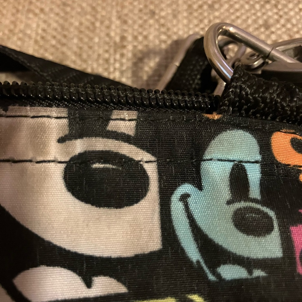 Disney Mickey Mouse colorful crossbody bag - Picture 4 of 5